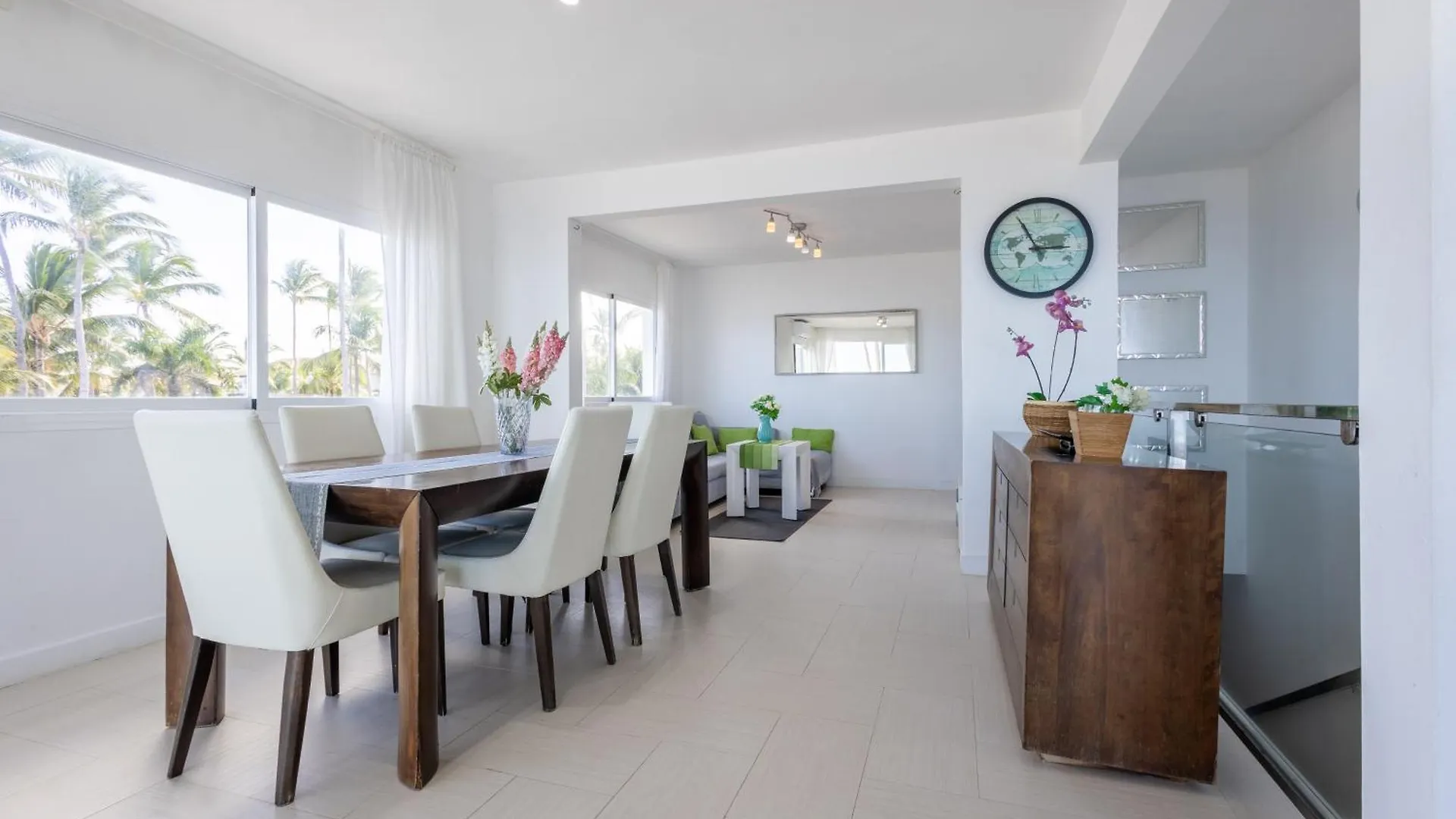 Beachfront Punta Cana Condo For Rent - Ocean View, Private Terrace, And Bbq 0*,