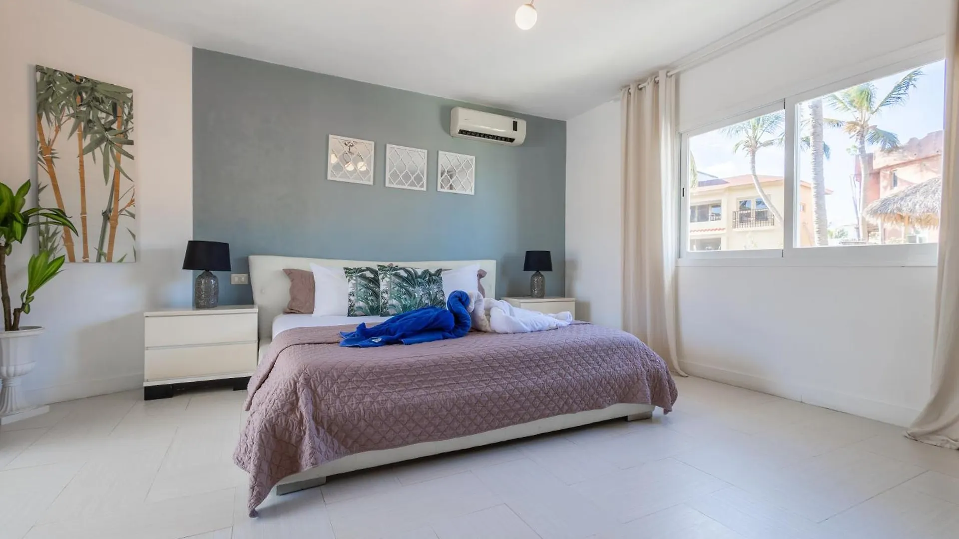 Beachfront Punta Cana Condo For Rent - Ocean View, Private Terrace, And Bbq