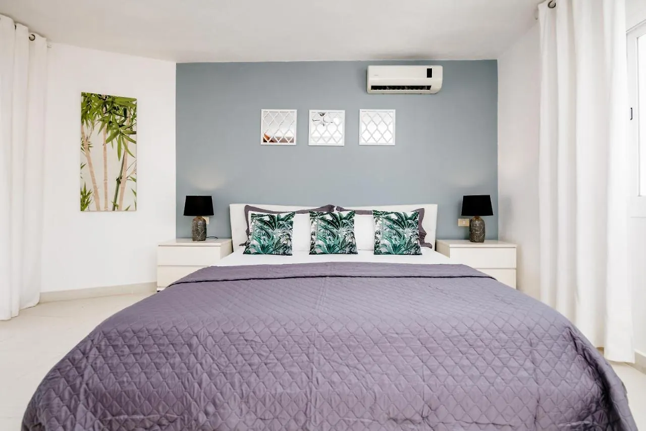 Lejlighed Beachfront Punta Cana Condo For Rent - Ocean View, Private Terrace, And Bbq